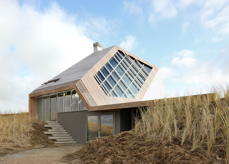 Dune-House-by-Marc-Koehler-Architects_dezeen_784_2