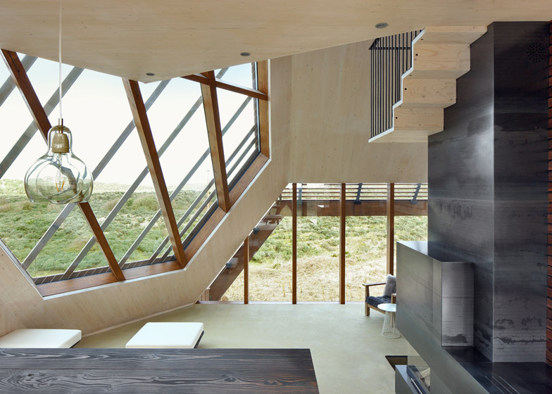 Dune-House-by-Marc-Koehler-Architects_dezeen_784_6
